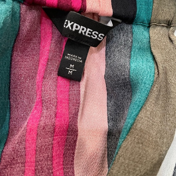 Express Romper Multicolored Stripe Off the Shoulder, Size Medium - Picture 7 of 8